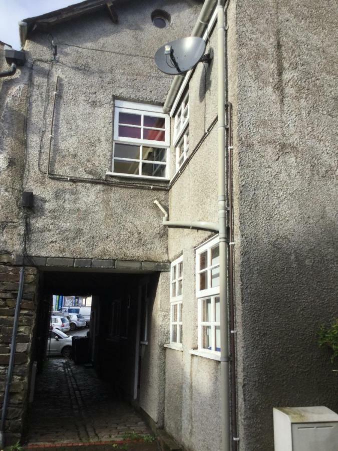 2 Leather Lane Ulverston Eksteriør bilde